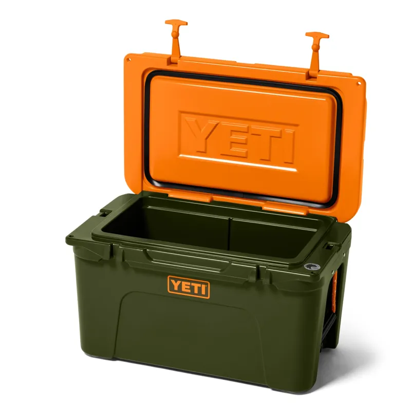 Yeti Tundra 45L Cool Box in Olive / King Crab Orange-3