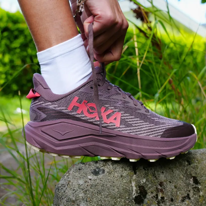 Hoka Challenger 8 GTX Women's Trail Running Shoes in Smoky Quartz-6