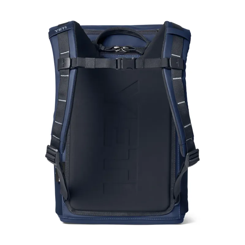 Yeti Daytrip 20L Backpack in Classic Navy-2