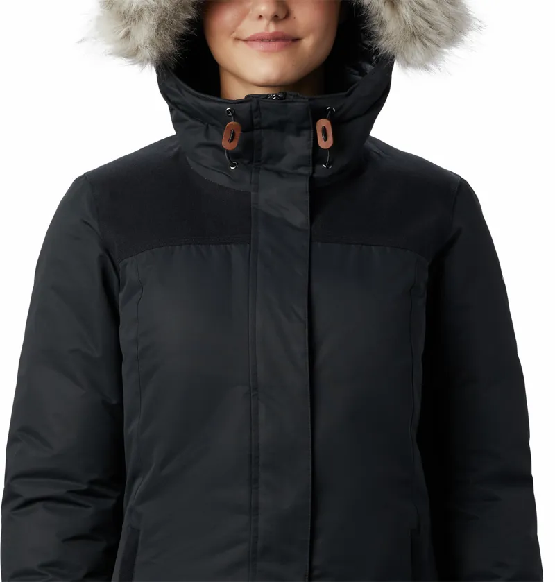 Columbia Women's Lindores Jacket in Black-2
