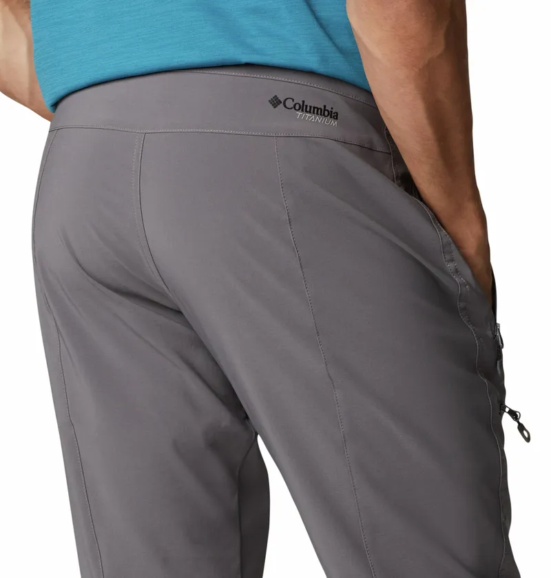 Columbia Men's Titan Pass Pants Regular Fit in City Grey-1