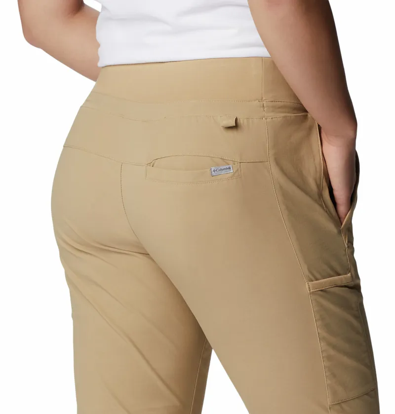Columbia Leslie Falls Capri Trousers in Beach-3