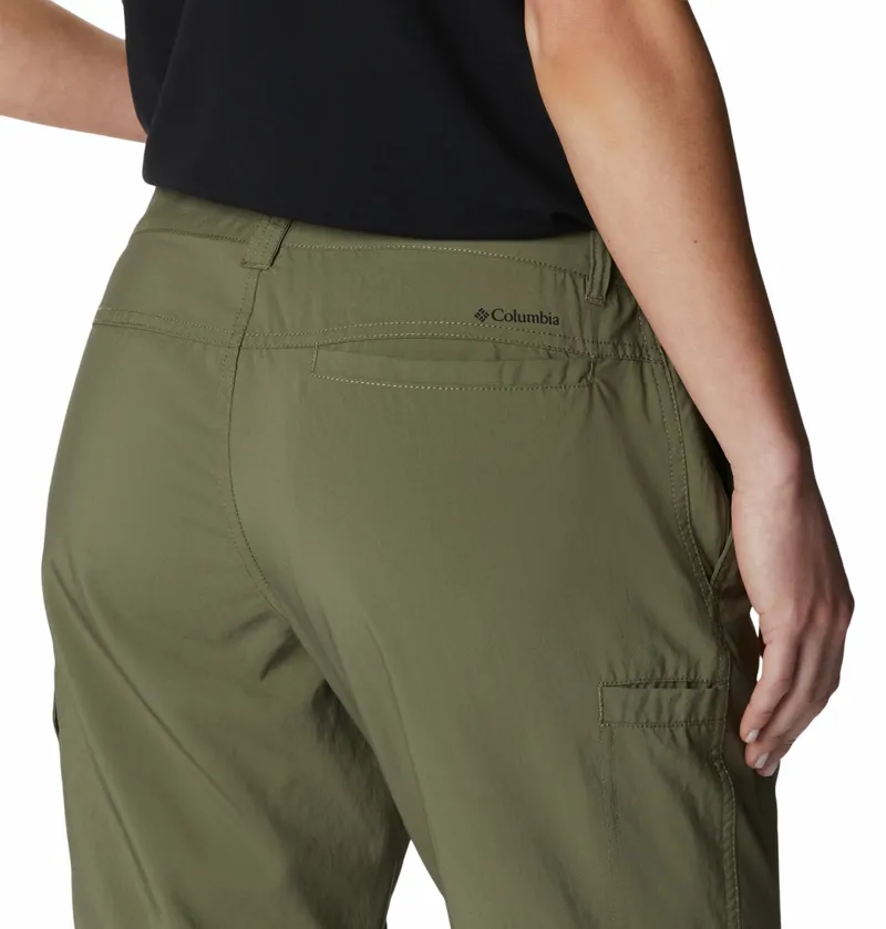 Columbia Women's Silver Ridge Utility Convertible Pants Regular Fit in Stone Green-5