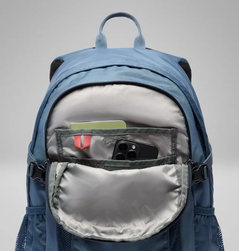 Columbia Castle Crest 25L Backpack in Nocturnal-3