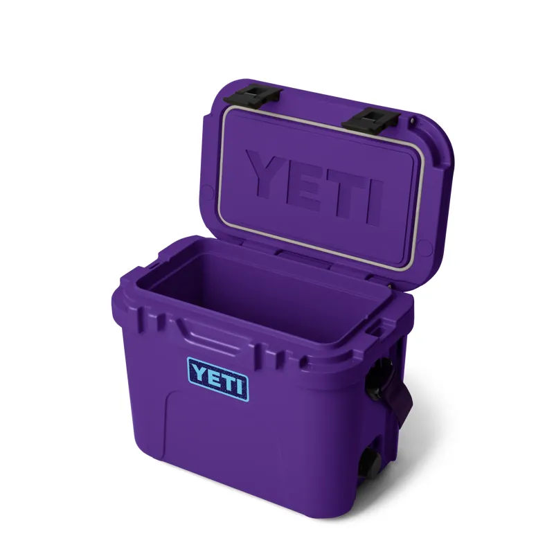 Yeti Roadie 15 Hard Cooler in Pace Purple/Blue-3