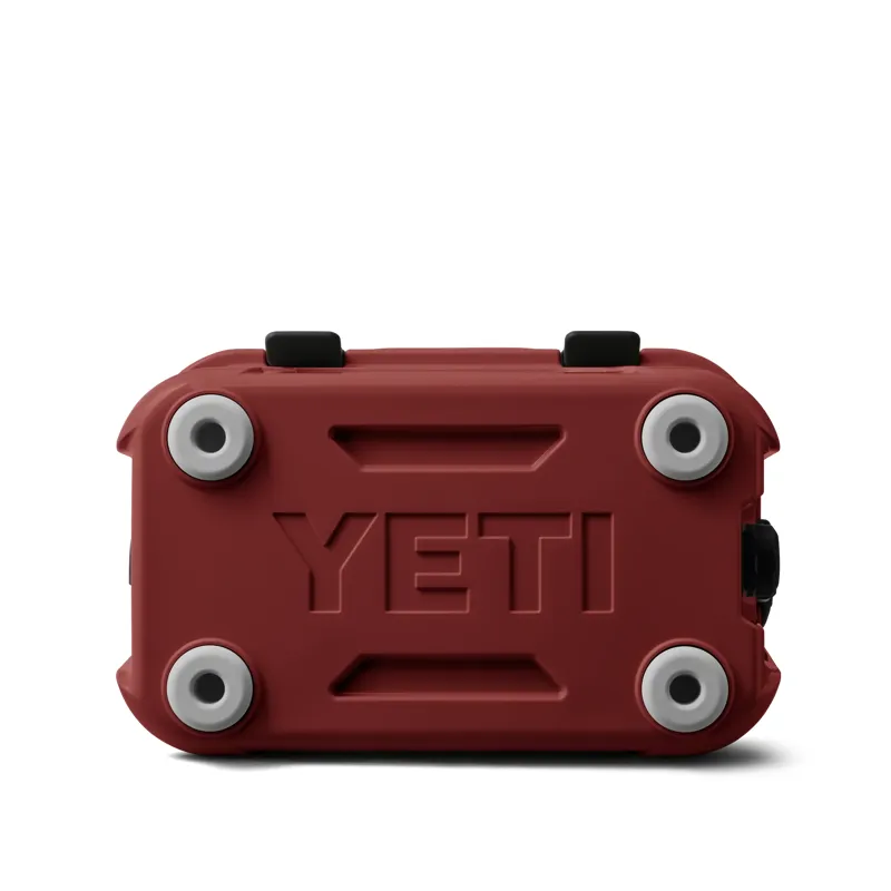 Yeti Roadie 15 Hard Cooler in Stag Red-7