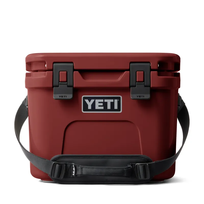 Yeti Roadie 15 Hard Cooler in Stag Red