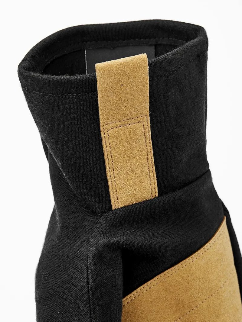 Hestra Merino Windwool Liner 5-finger in Black-4