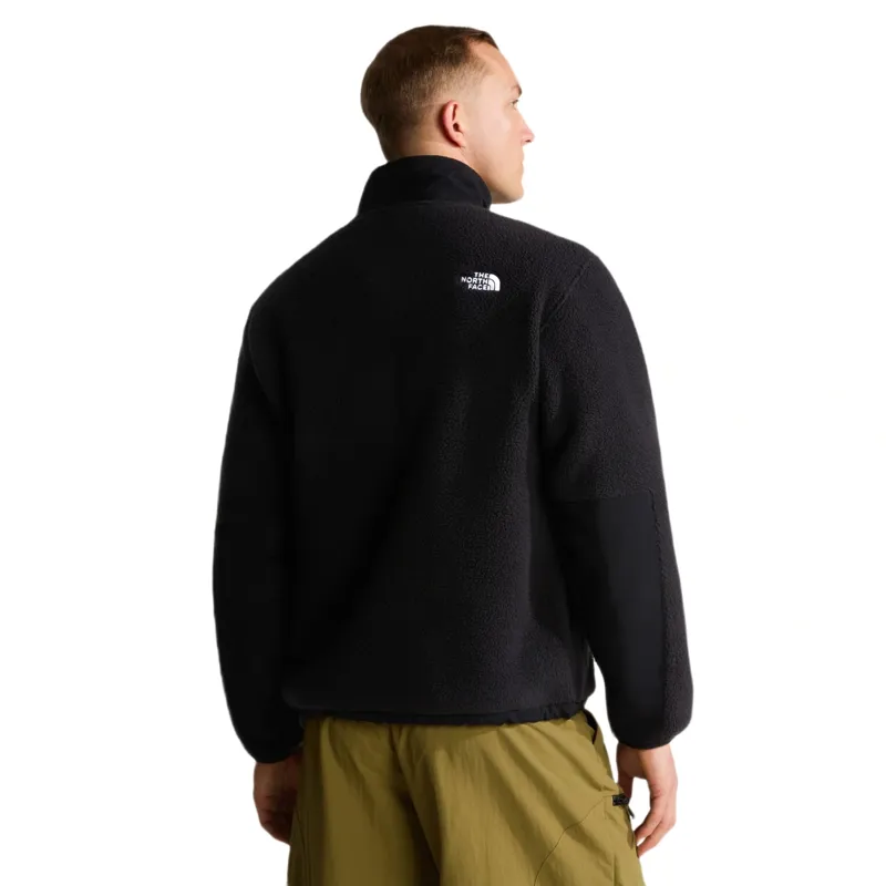 The North Face Mens Yumiori Off Peak 1/2 Zip Fleece Jacket in TNF Black-1