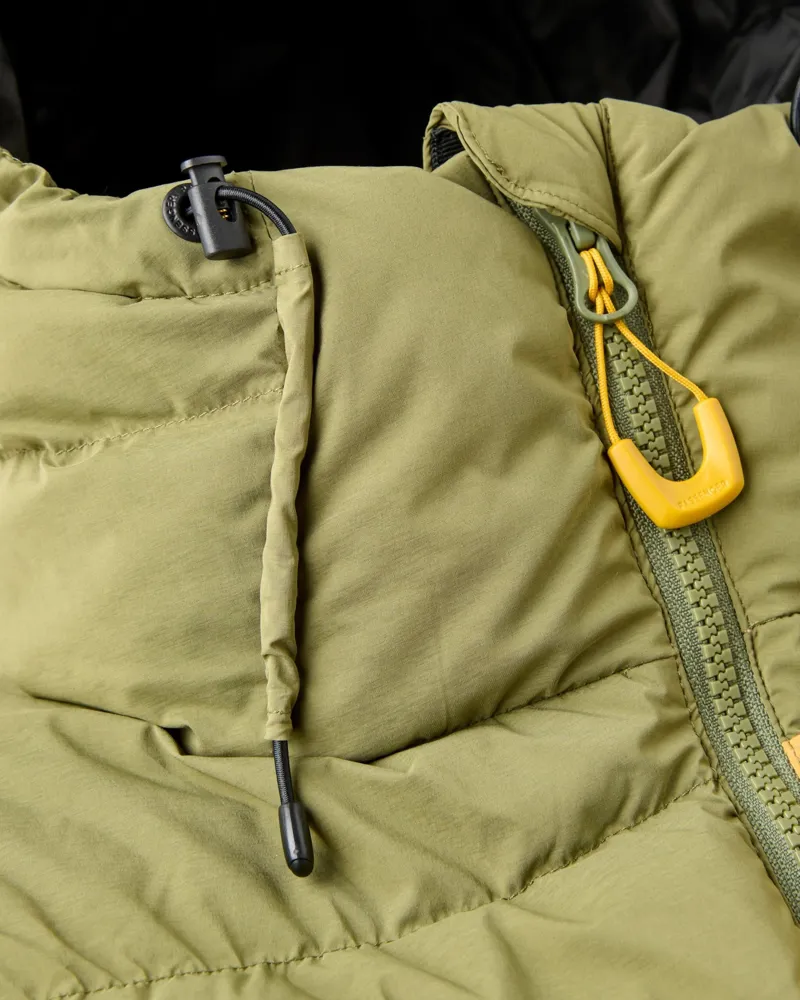 Passenger Mens Kindlewood Recycled Down Jacket in Faded Black / Khaki-8