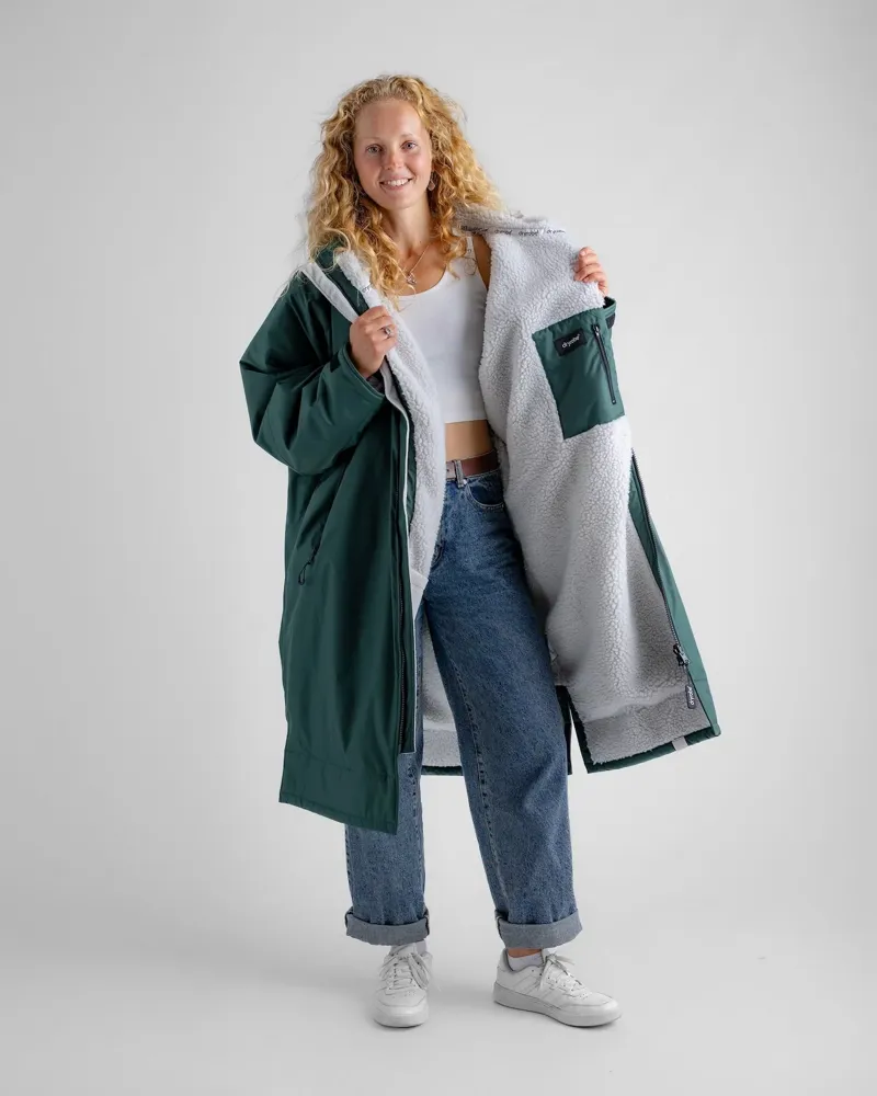 Dryrobe Adults Advance Long Sleeve Changing Robe in Dark Green / Nimbus Cloud-3