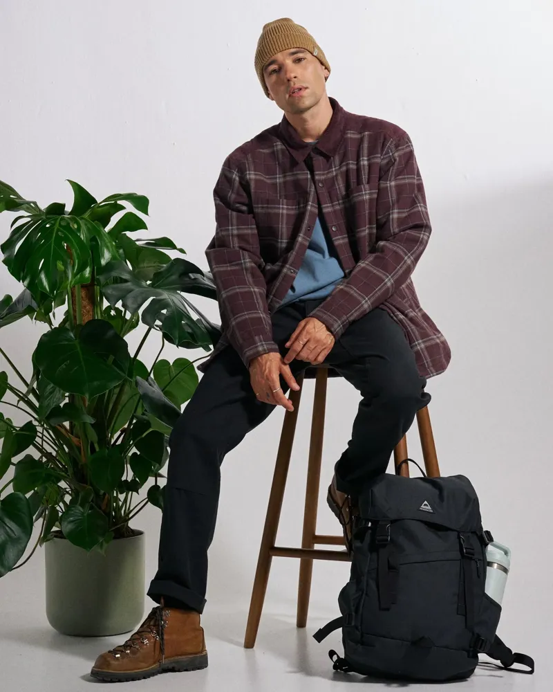Passenger Mens Kodiak Sherpa Lined Overshirt in Brambleberry Check-4
