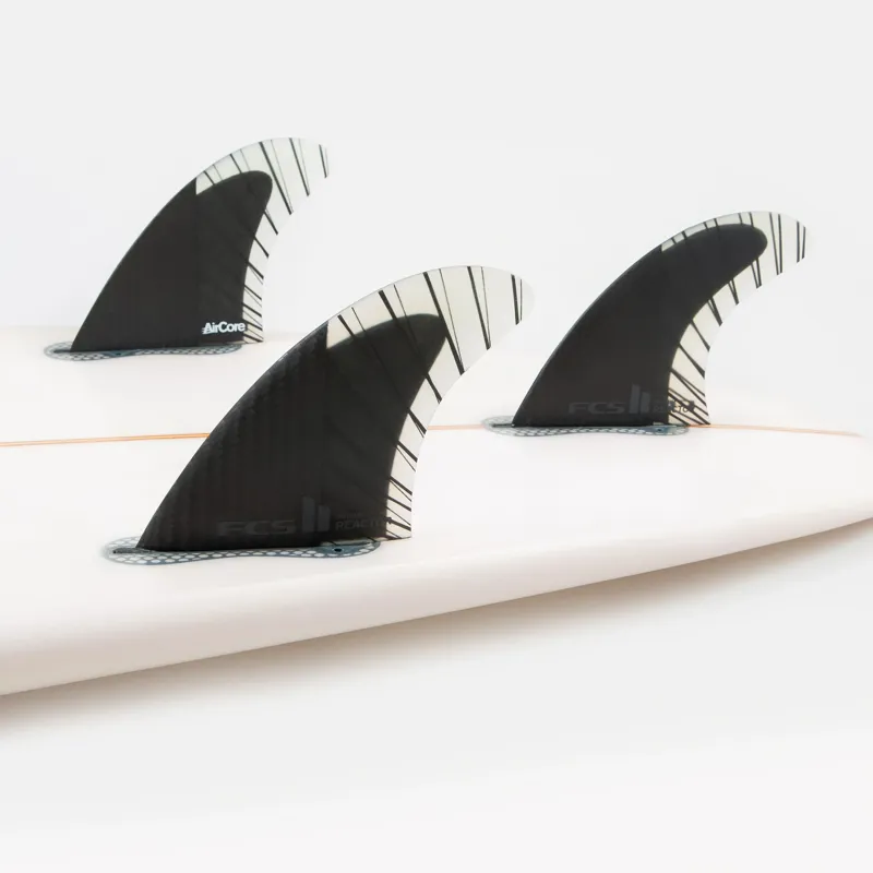 FCS II Reactor PC Tri Retail Fins Medium in Charcoal/Black-1