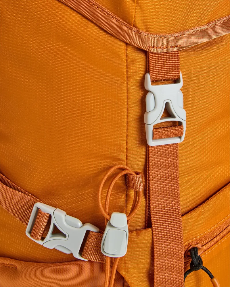 Passenger Trailscape Recycled 24L Backpack in Sunrise Orange-4