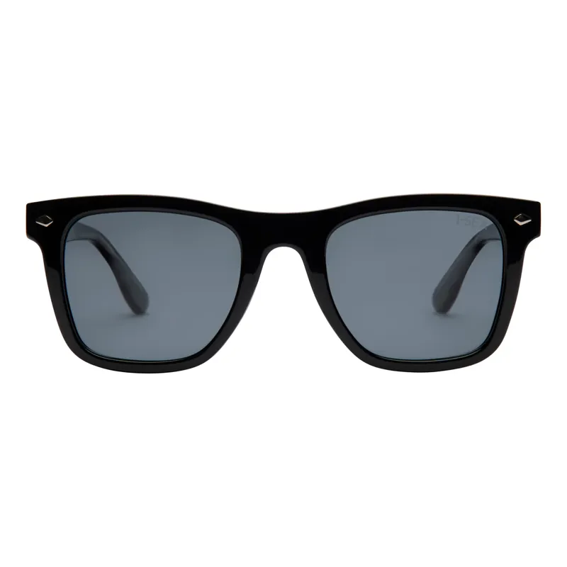 I-Sea Rhythm Men's Polarised Sunglasses in Black/Smoke