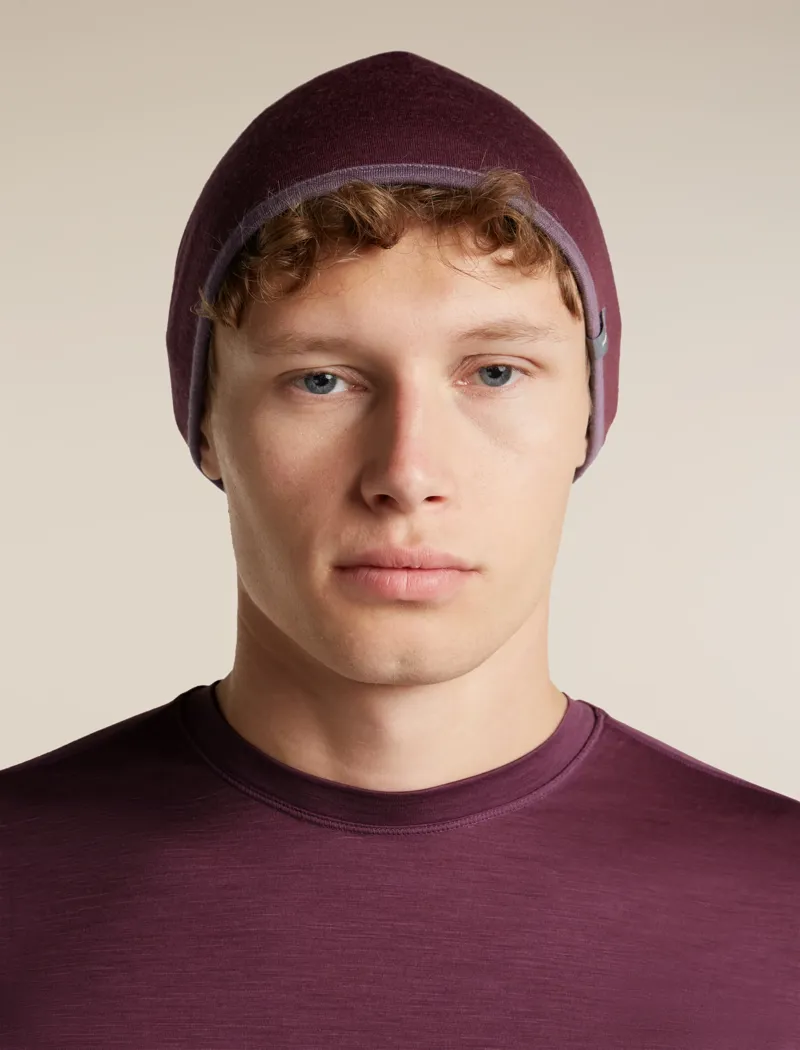 Icebreaker 200 Oasis Reverse Beanie in Dark Berry / Grey Plum-3