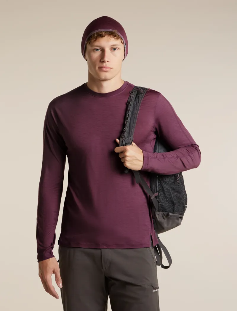 Icebreaker 200 Oasis Reverse Beanie in Dark Berry / Grey Plum-8