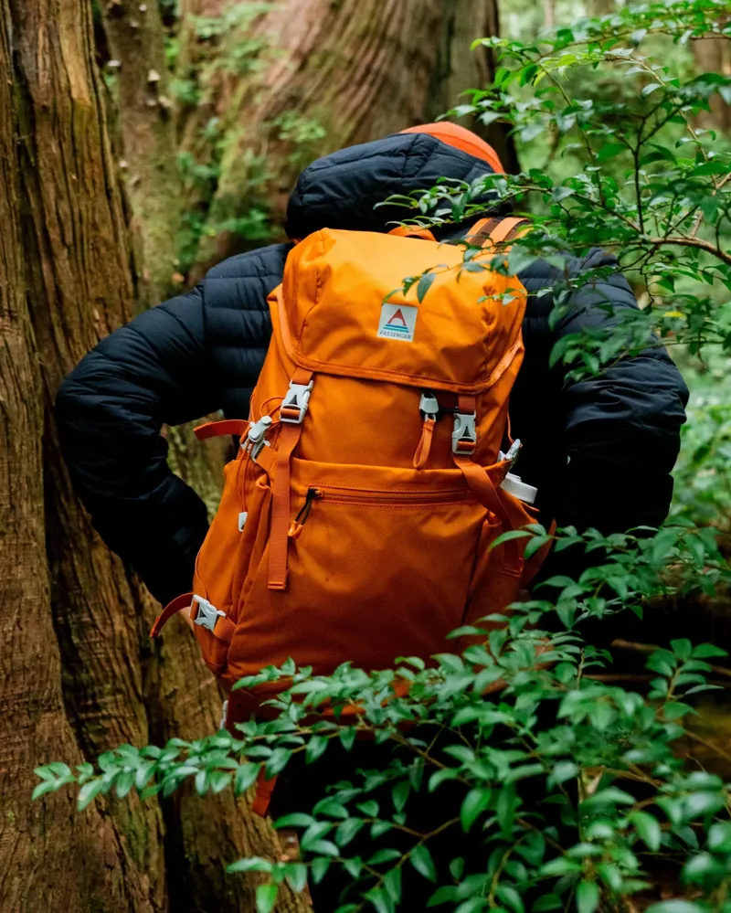 Passenger Trailscape Recycled 24L Backpack in Sunrise Orange-12