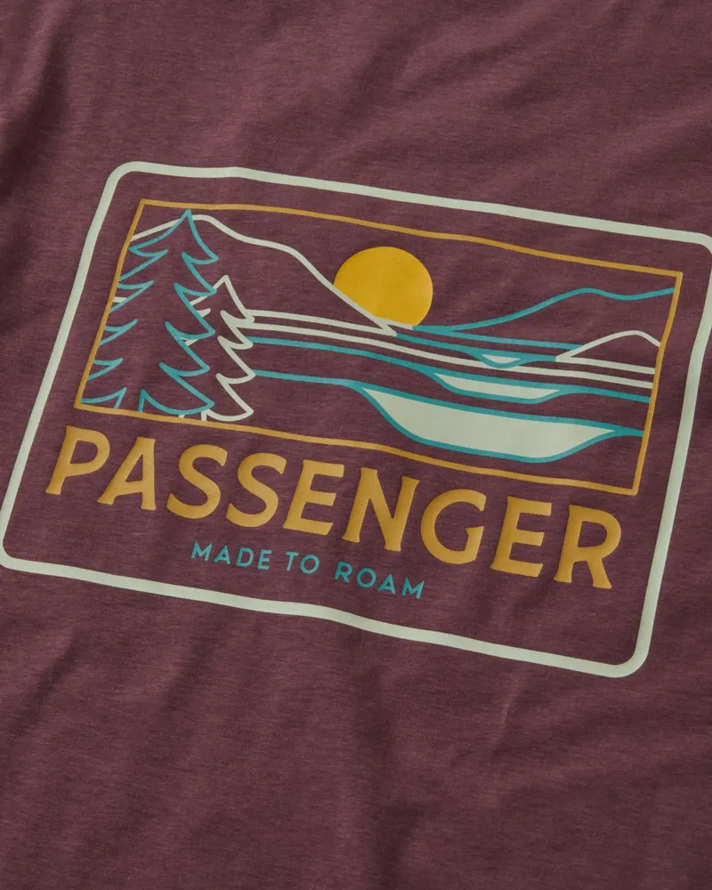 Passenger Mens Roamer Recycled Active T-Shirt in Brambleberry-5