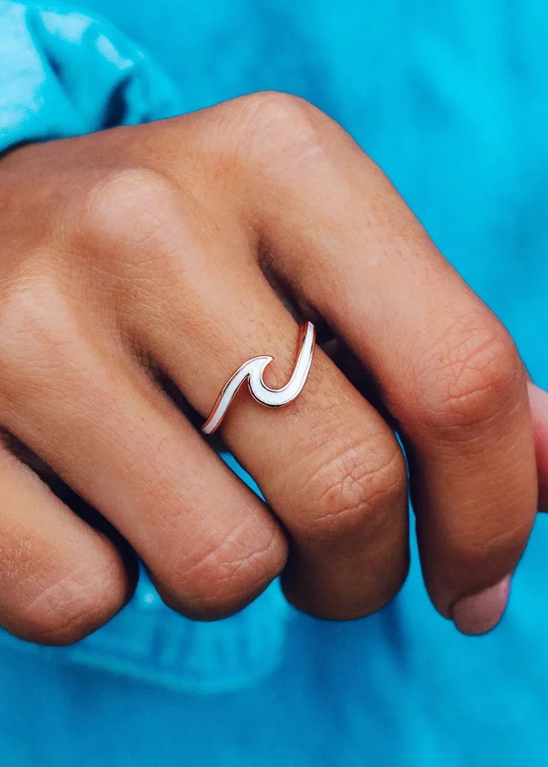 Pura Vida Enameled Wave Ring in Rose Gold-4