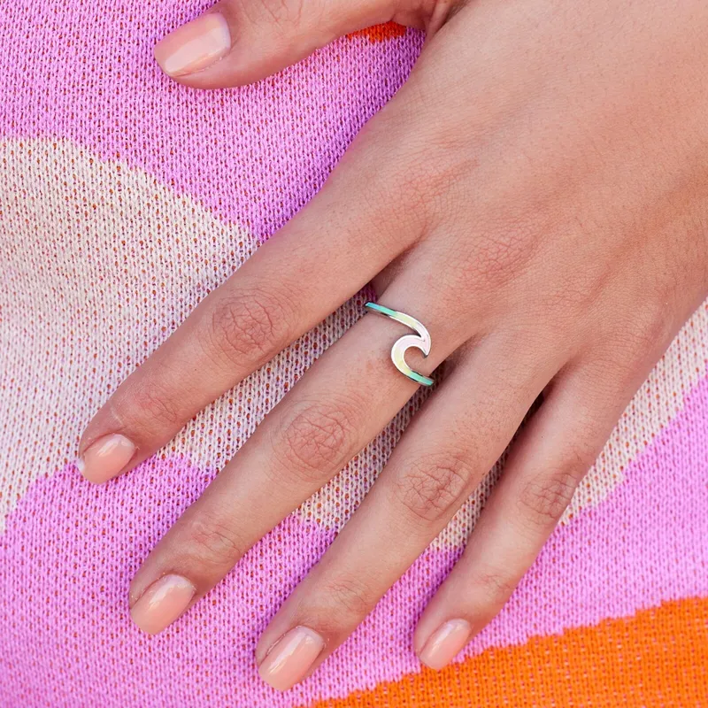 Pura Vida Tie-Dye Wave Ring in Silver-2