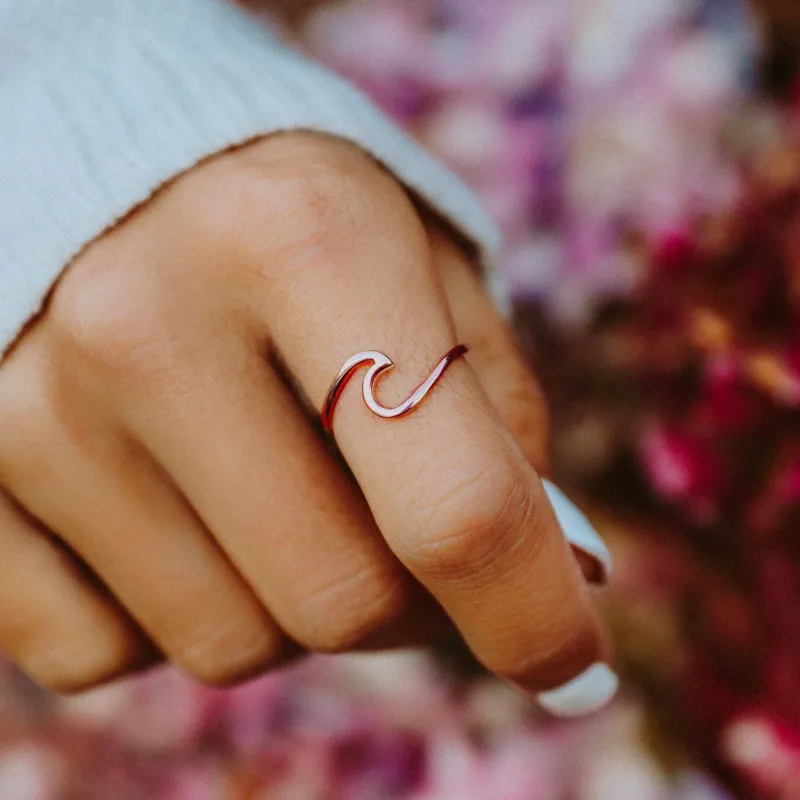Pura Vida Wave Ring in Rose Gold-2
