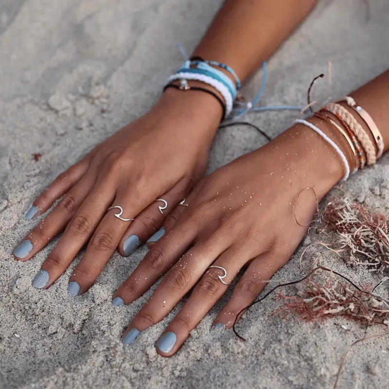 Pura Vida Wave Ring in Silver-3