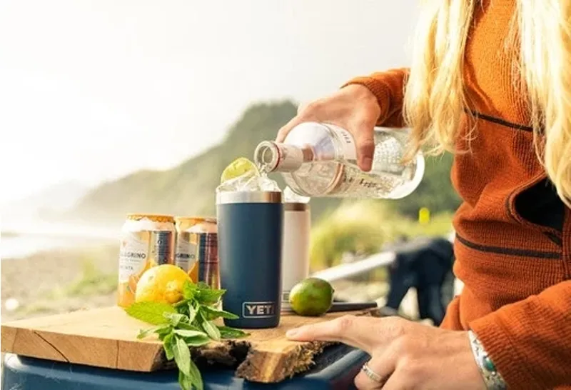 Yeti Rambler 10 oz Tumbler MS in Olive / King Crab Orange-4