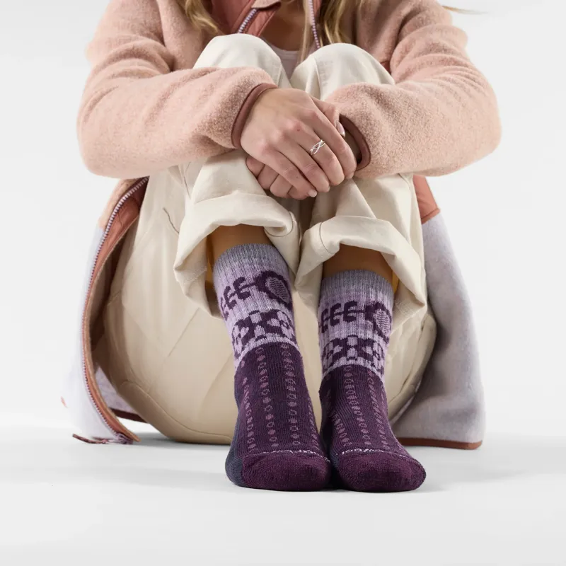 Smartwool Womens Everyday Cozy Retro Sunflower Crew Socks in Purple Iris-1