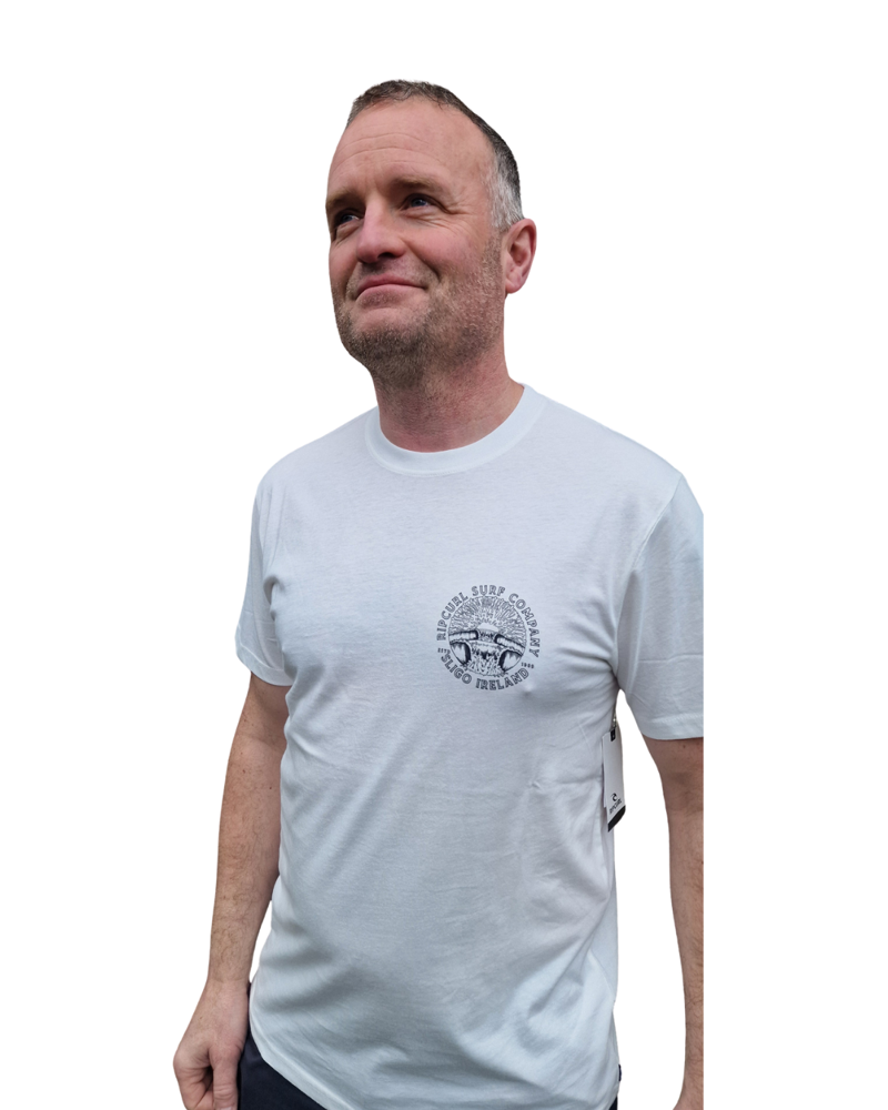 Rip Curl Mens Sunrise Desto Sligo Tee in Bone
