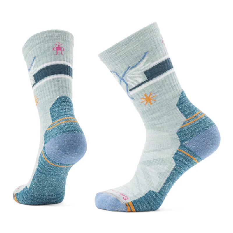Smartwool Womens Hike Light Cushion Hoo Who Crew Socks in Frosty Green