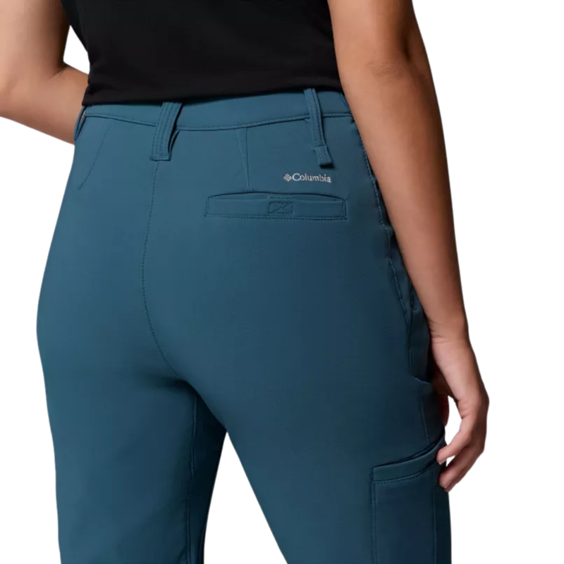Columbia Womens Back Beauty Warm Softshell Pant Short length in Everblue-1