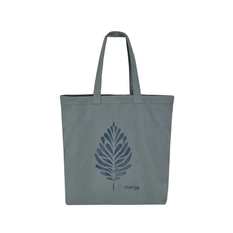 Sherpa Market Tote in Haze Bhodi