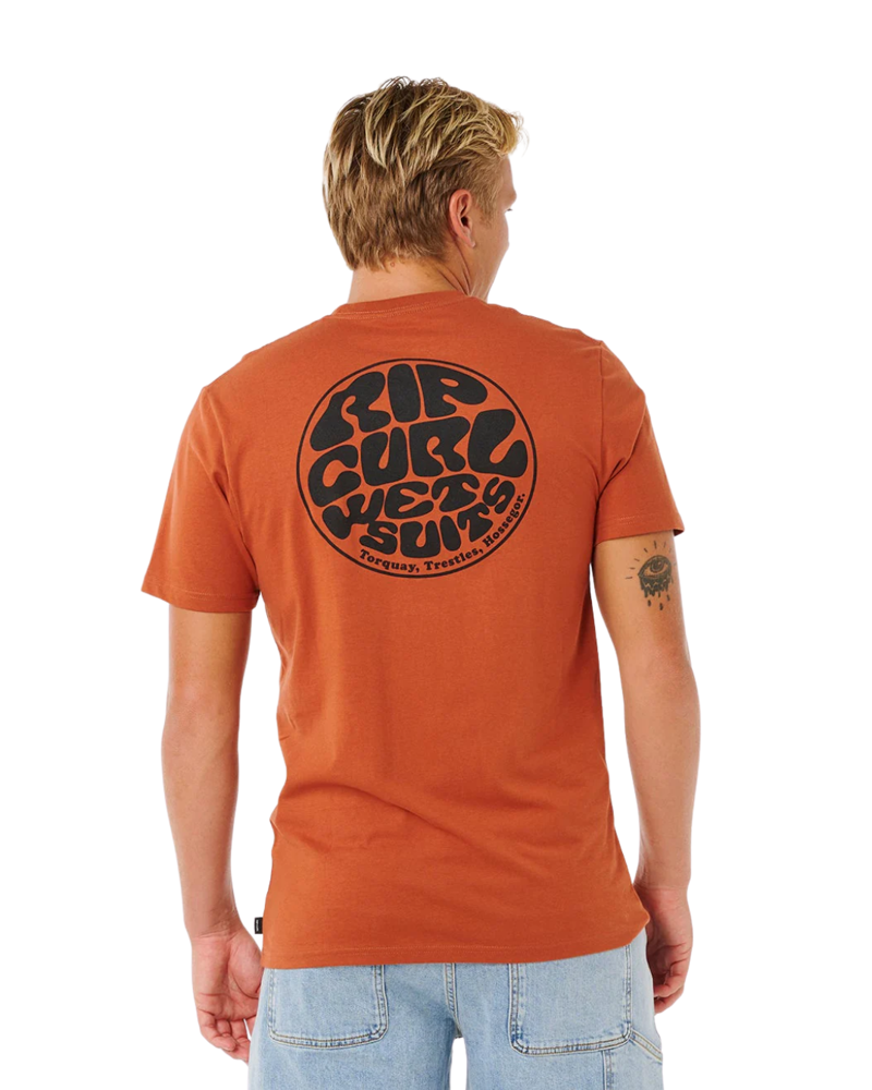 Rip Curl Mens Wettie Passage Icon Tee in Baked Clay-1