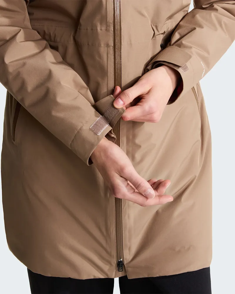 The North Face Women's Hikestellar Insulated Parka in Garnet-11