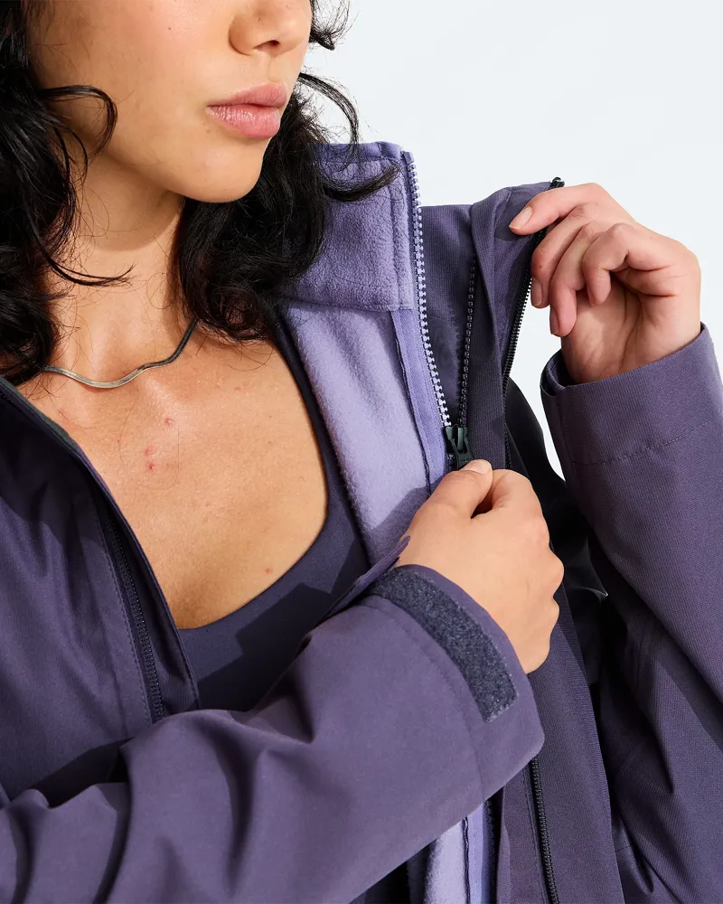 The North Face Womens Quest Triclimate Jacket in Endless Dusk / Grounded Plum-6