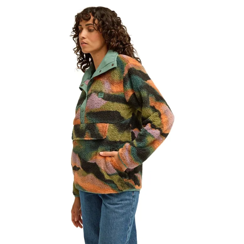 Billabong Womens Switchback Pullover in Black Multi-1