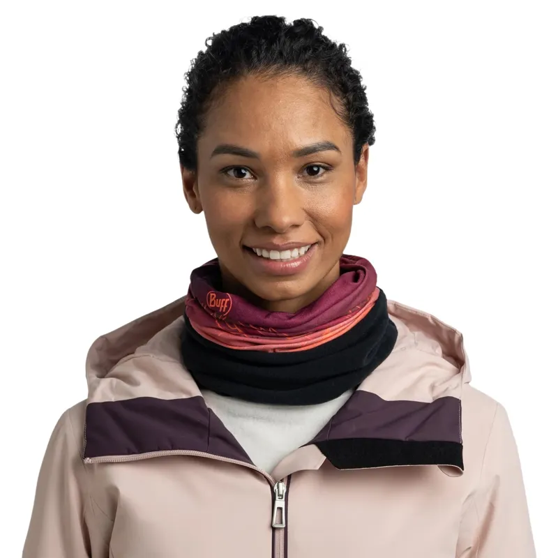 Buff Polar Unal G Neckwear in Garnet-2