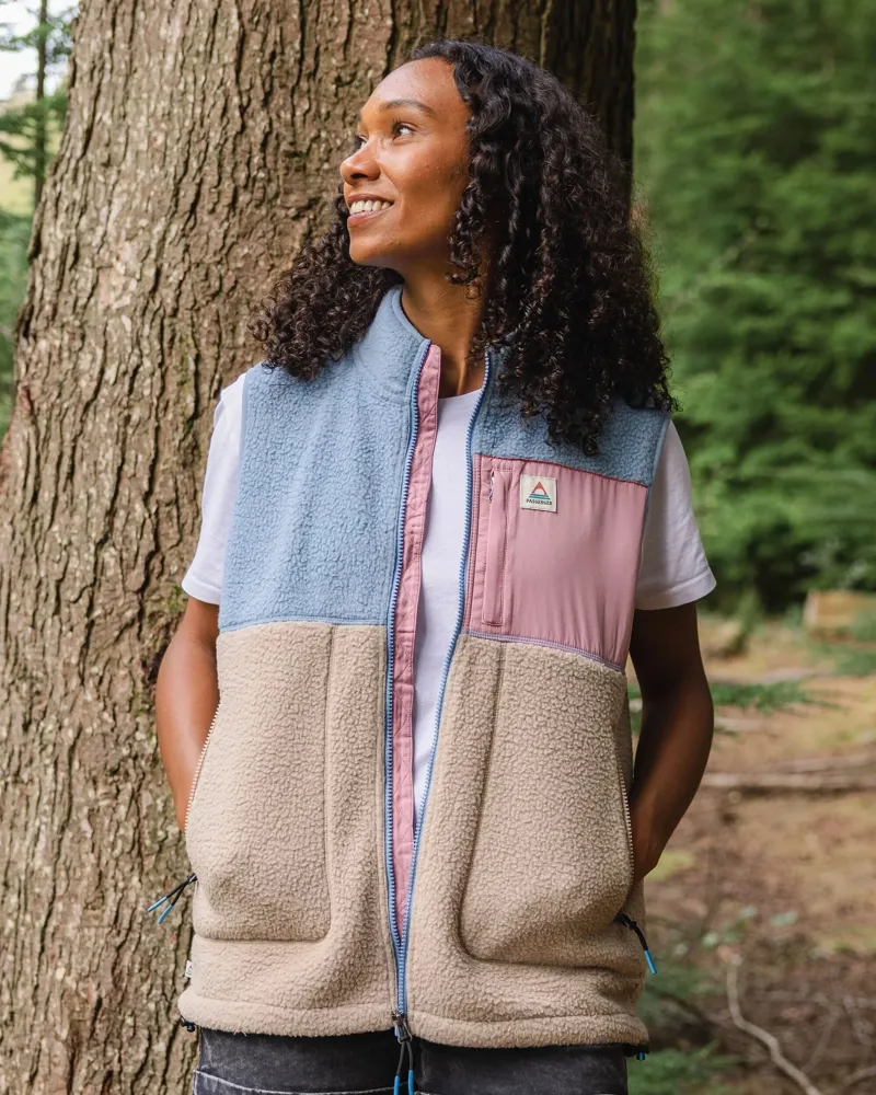 Passenger Womens Home Full Zip Recycled Sherpa Gilet in Faded Denim / Simply Taupe-5