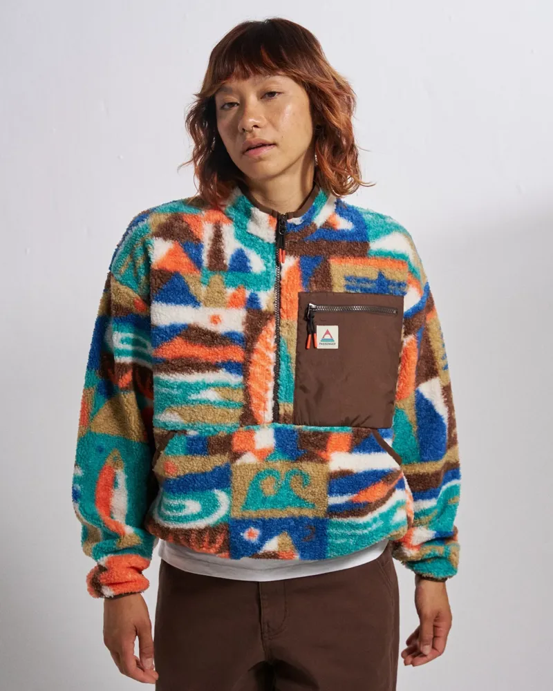 Passenger Womens Ravi Recycled Sherpa Fleece in Lost On Purpose Pacific Green-1