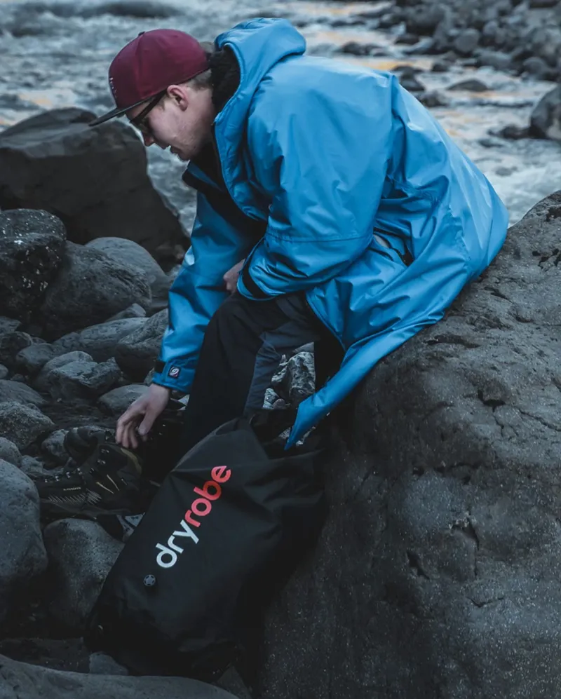Dryrobe Compression Bag in Black-7