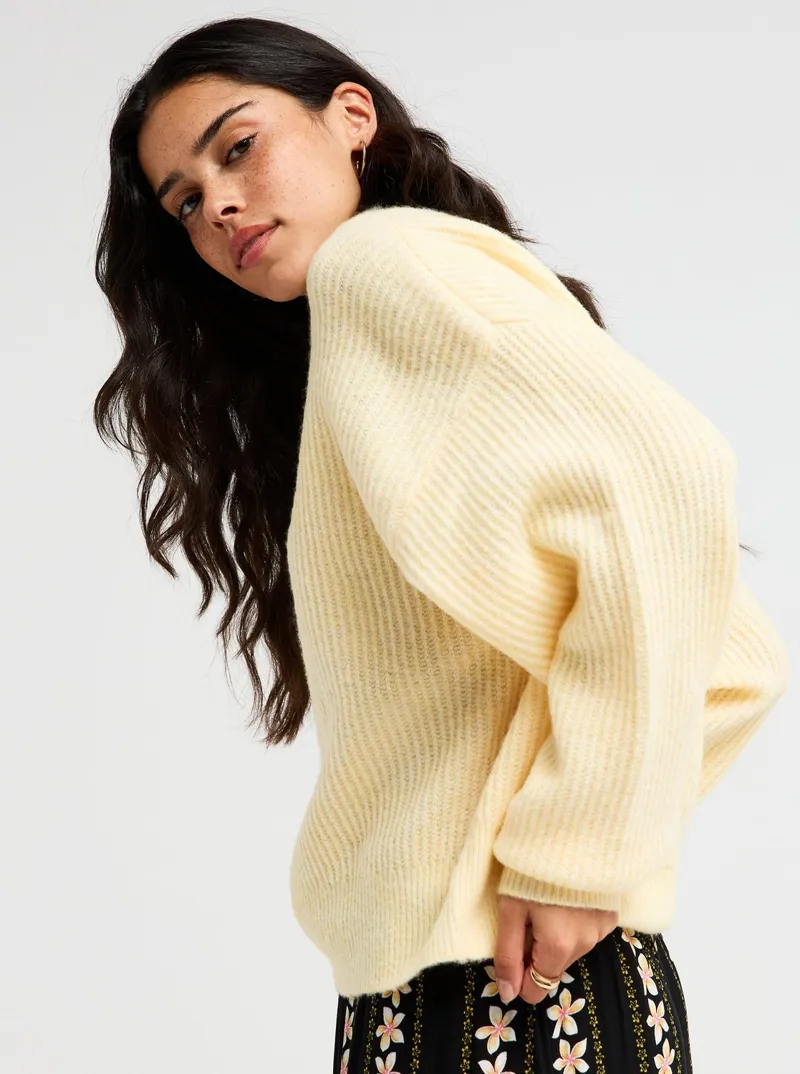 Roxy Women's Loomed Horizon Jumper in Golden Haze-1