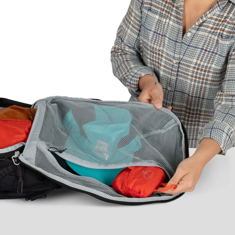 Osprey Fairview 55 Travel Pack in Black-5