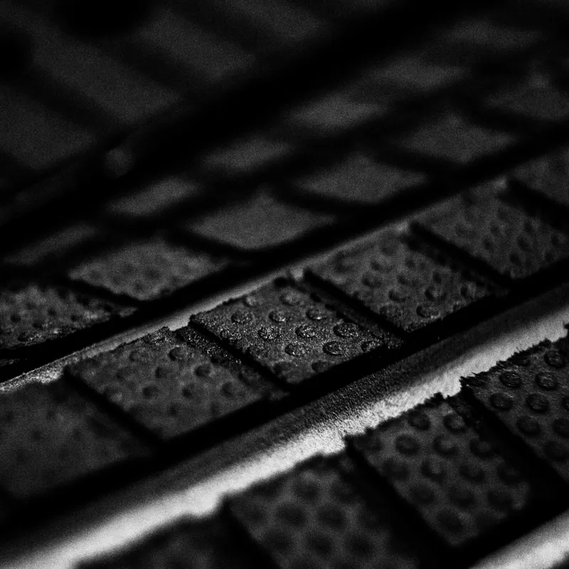 FCS Filipe Toledo Treadlite Traction Pad in Charcoal / Red-1