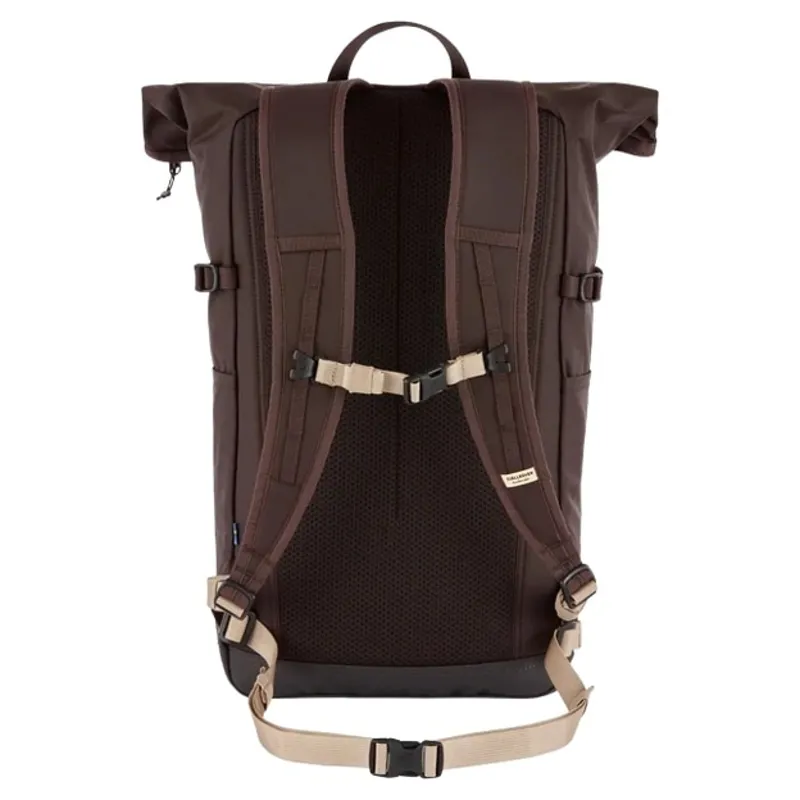 Fjallraven High Coast Foldsack 24 in Black Oak-3