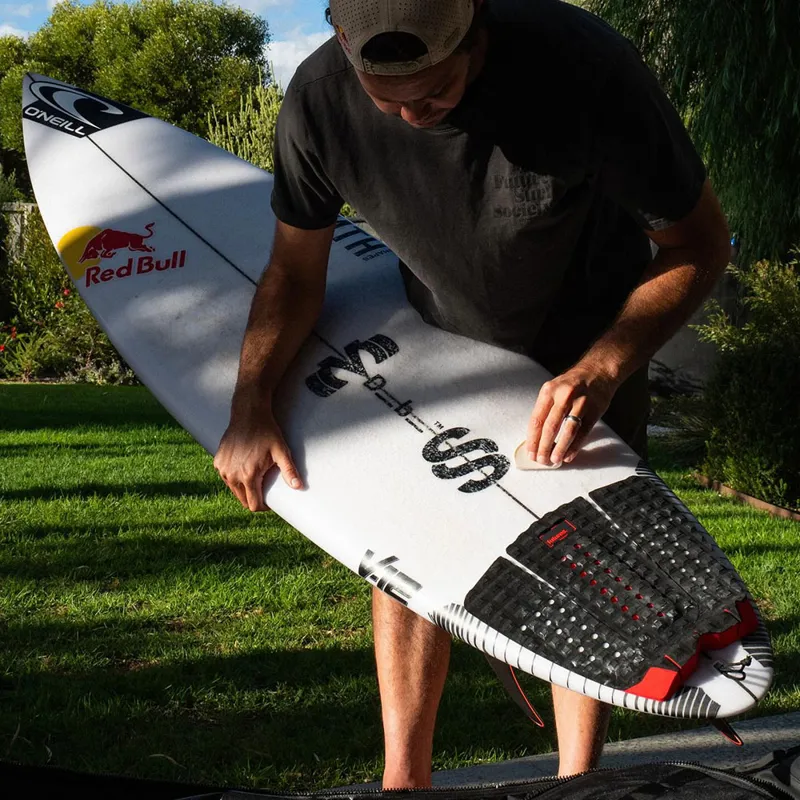 Futures Jordy Smith Signature Traction Pad 3 Pieces in Black/Red-1