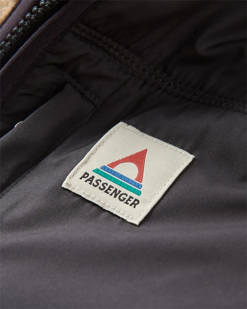 Passenger Mens Offgrid 1/4 Zip Recycled Sherpa Fleece in Biscuit-5