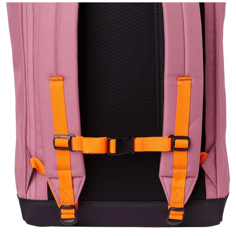 Helly Hansen Stockholm Backpack in Wildberry-4