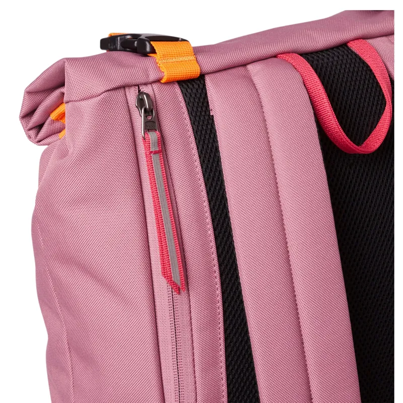 Helly Hansen Stockholm Backpack in Wildberry-3