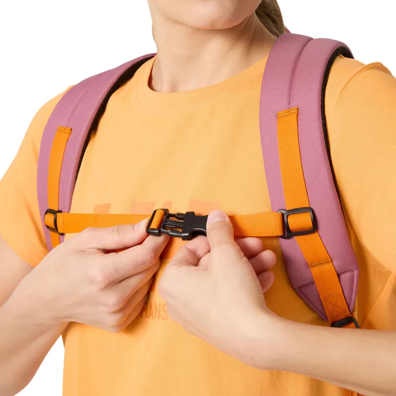 Helly Hansen Stockholm Backpack in Wildberry-6